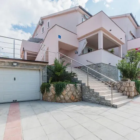Fenix.1 Apartment