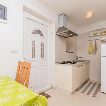 Apartment Fenix.1 *